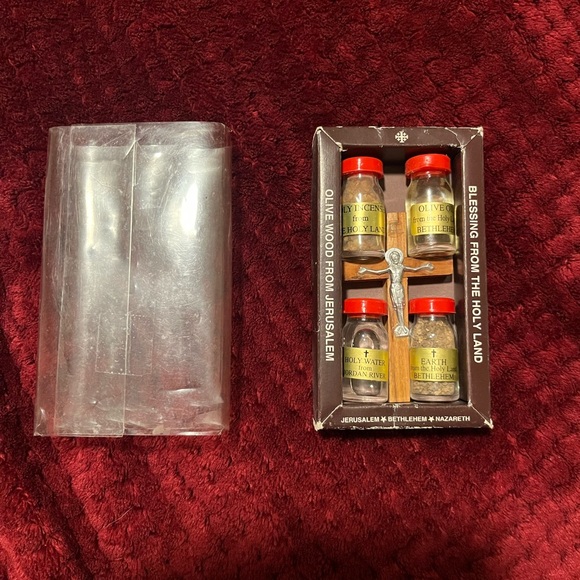 Religious gift. Certified authentication of sacred objects from the Holy Land. - Picture 2 of 5